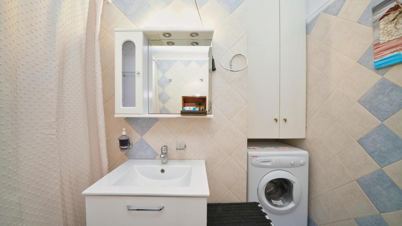 Tzofa'S Apartment Ermioni Ngoại thất bức ảnh
